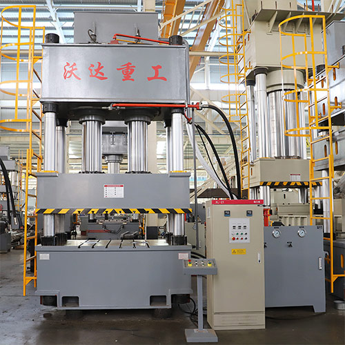 三梁四柱液壓機在金屬成型領域中的應用